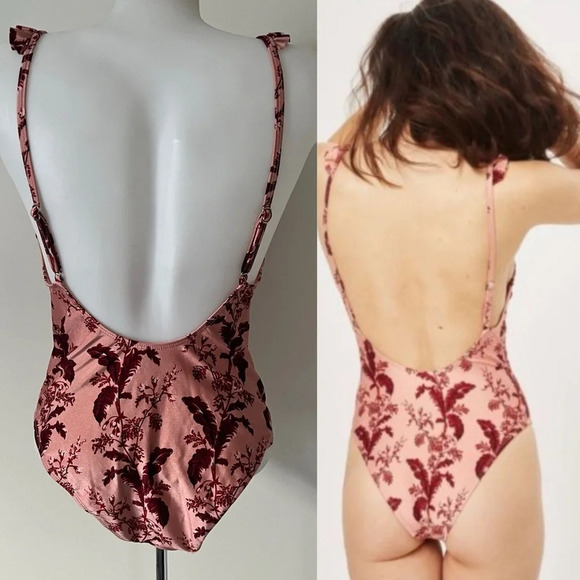 Topshop Swimsuit One Piece  Bathing Suit Floral Pink Ruffle Frill Romantic Sz 8 - Picture 2 of 16